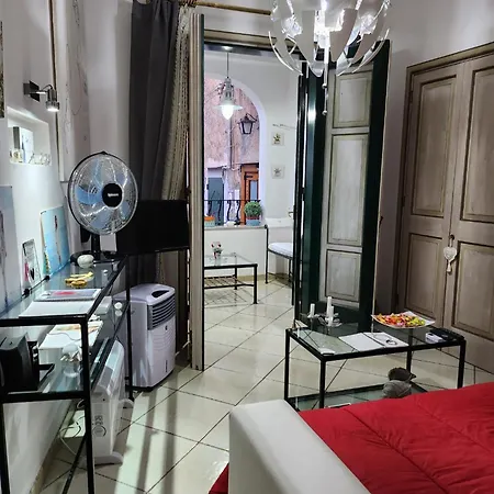 شقة Yourhome - La Dimora Di Nonna Angela *